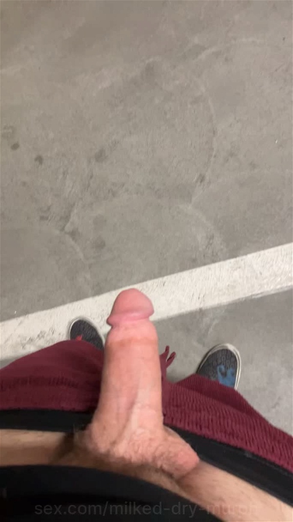 Benjamin Public Pissing Piss Peeing Public Penis