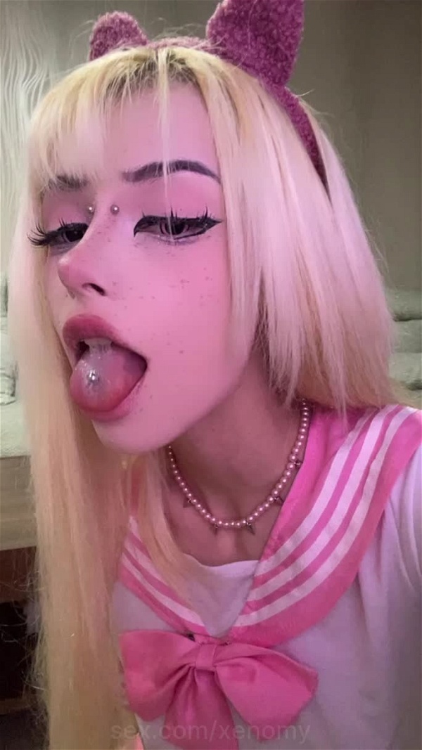 Drooling ahegao cosplay