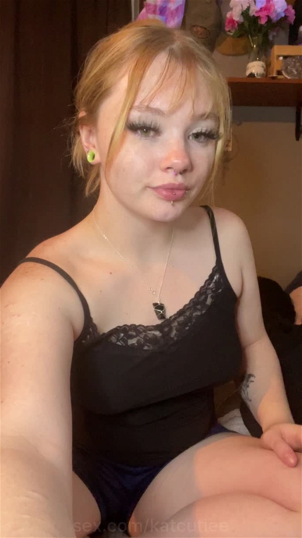 Katcutiee Check My Profile If You Want To See More 💙🌶️ Teen Ass Cute Cute Girl 19 Pawg 