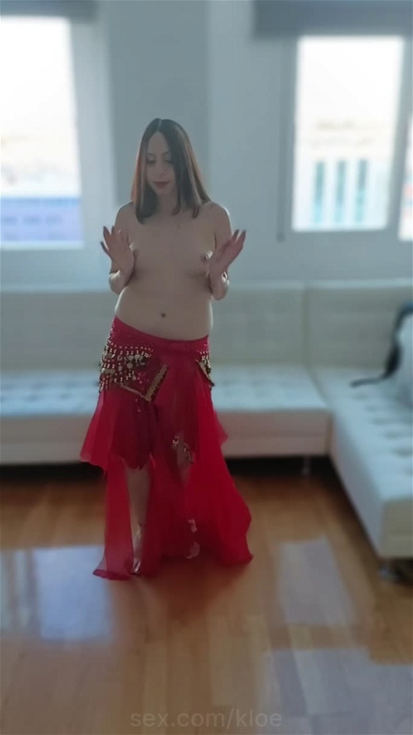 Kloe Would You Rate My Topless Belly Dance 😘 Teen Tits Topless Bellydance 8247